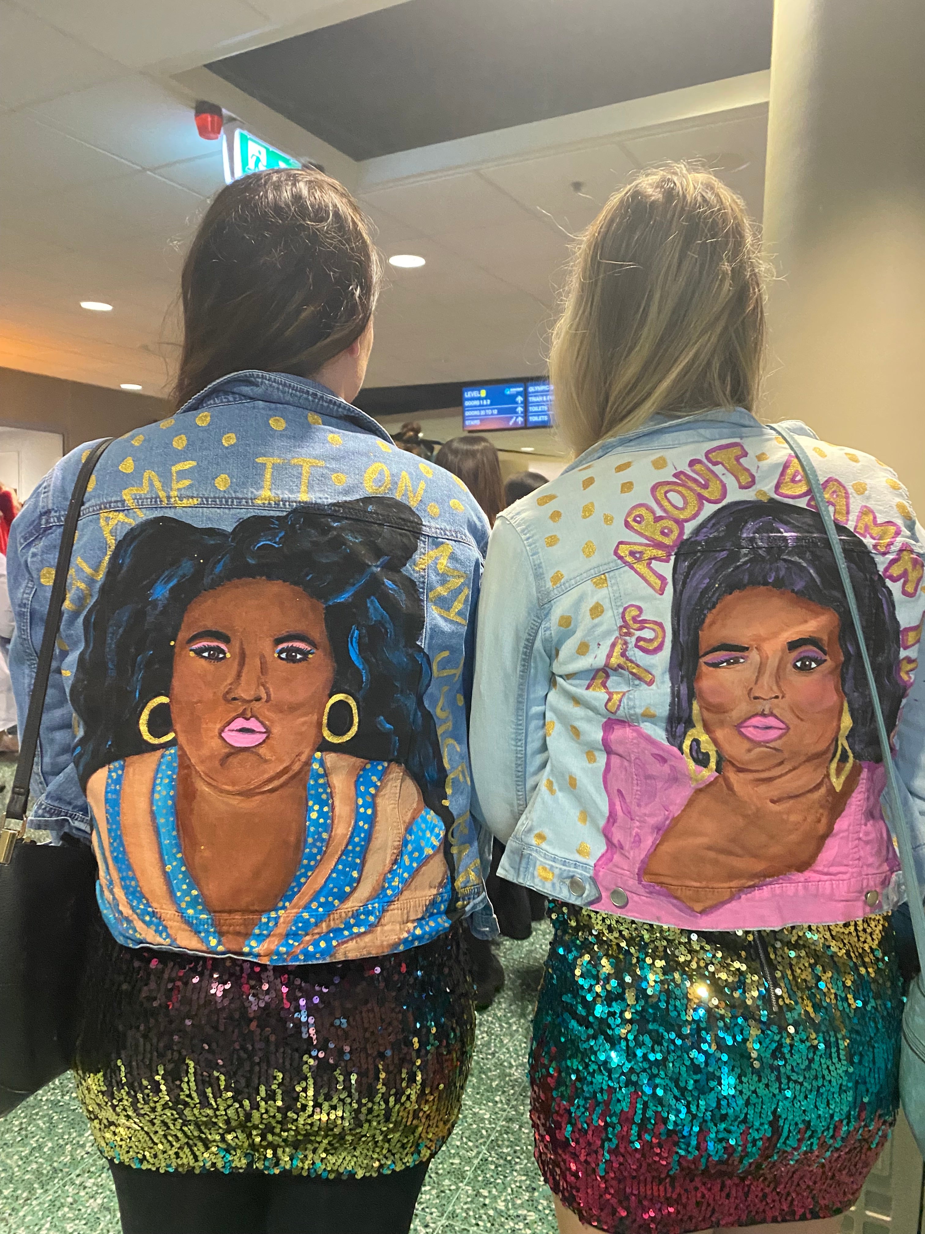 Sig’s Showcoats